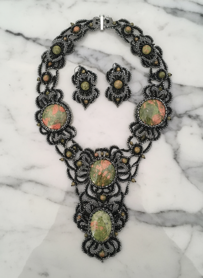 “Living in the Now” Necklace &amp; Earrings Set